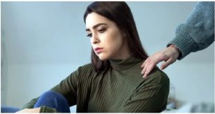 অসুখী মেয়ে.jpg